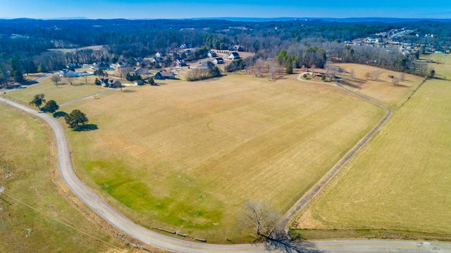 10245 Snow Hill Road, Ooltewah, TN 37363