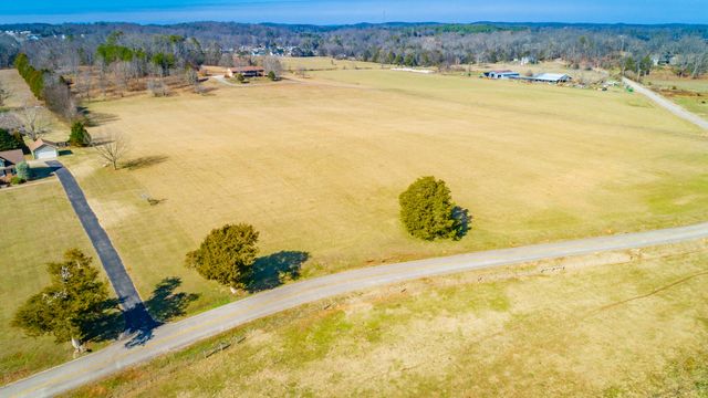 10245 Snow Hill Road, Ooltewah, TN 37363