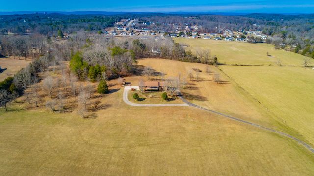 10245 Snow Hill Road, Ooltewah, TN 37363