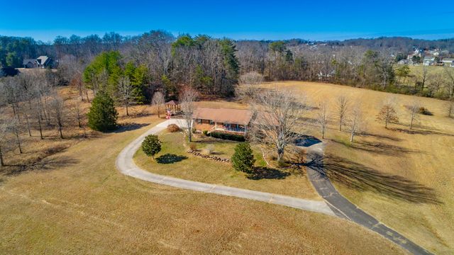 10245 Snow Hill Road, Ooltewah, TN 37363