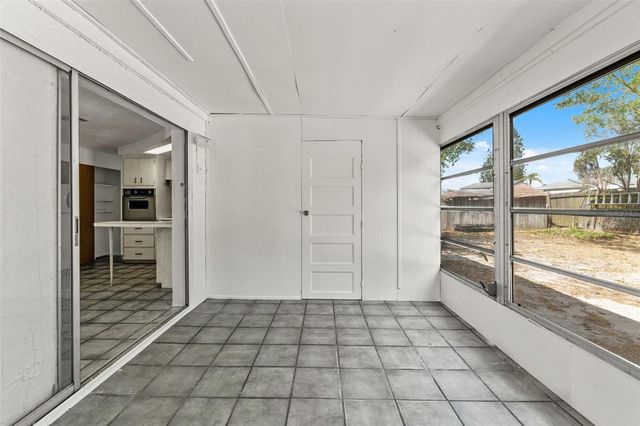 1050 SAXON LANE, Holiday, FL 34691