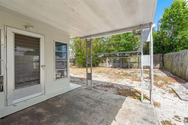 1050 SAXON LANE, Holiday, FL 34691