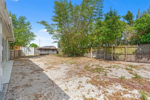 1050 SAXON LANE, Holiday, FL 34691