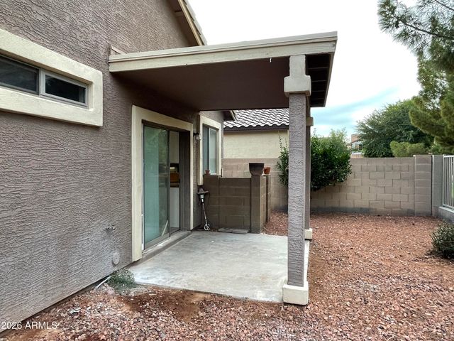 1999 S SWAN Drive, Gilbert, AZ 85295