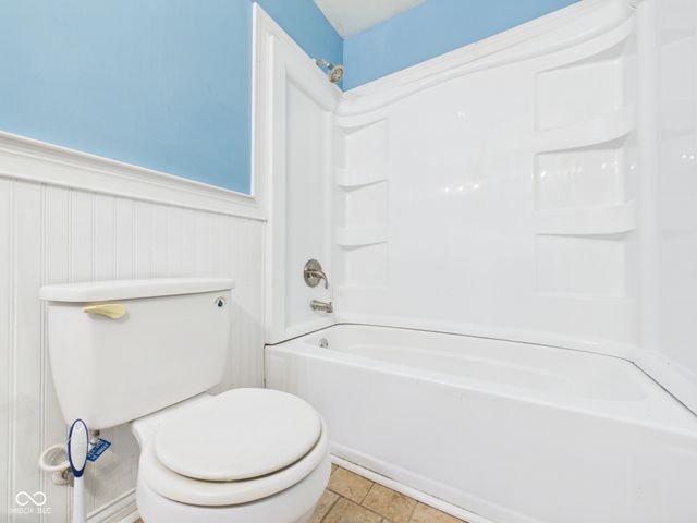 609 Stoner Drive, Anderson, IN 46013