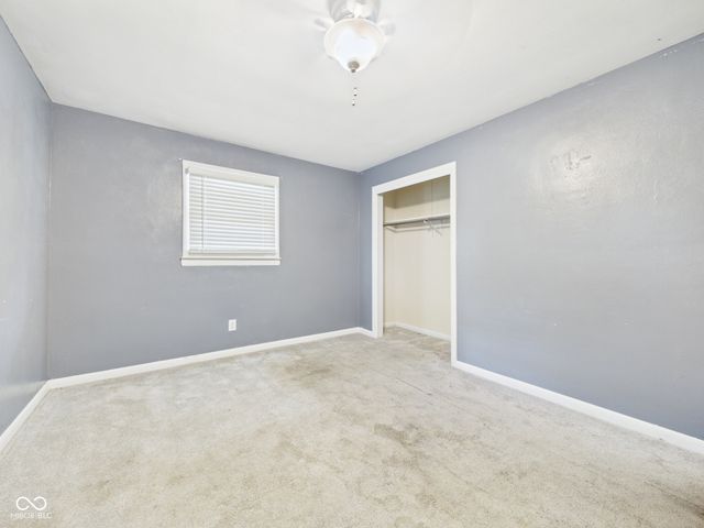 609 Stoner Drive, Anderson, IN 46013