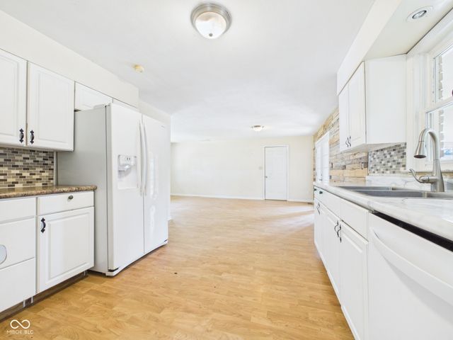 609 Stoner Drive, Anderson, IN 46013