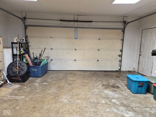 609 Stoner Drive, Anderson, IN 46013