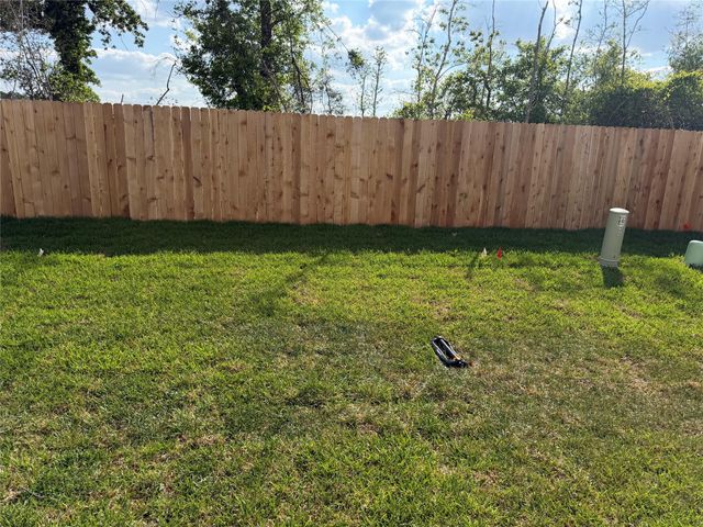 486 Southern Magnolia Way, Magnolia, TX 77354