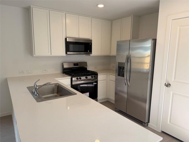 486 Southern Magnolia Way, Magnolia, TX 77354