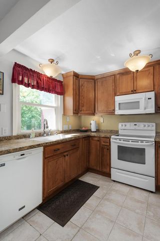 1315 Sunset AVENUE, Watertown, WI 53094
