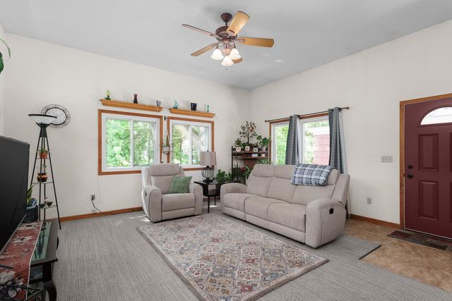 1315 Sunset AVENUE, Watertown, WI 53094