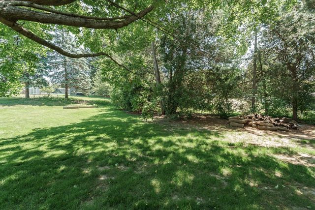 1315 Sunset AVENUE, Watertown, WI 53094