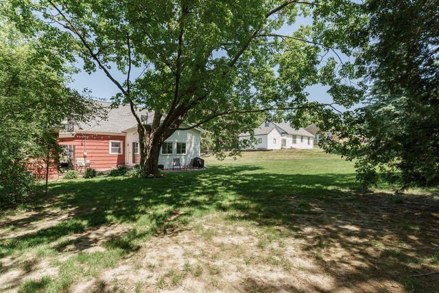 1315 Sunset AVENUE, Watertown, WI 53094