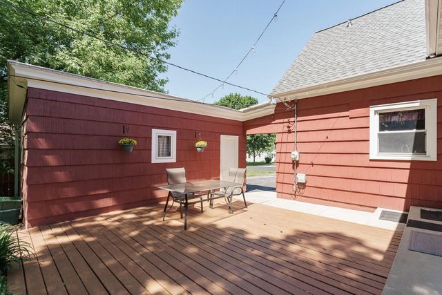 1315 Sunset AVENUE, Watertown, WI 53094