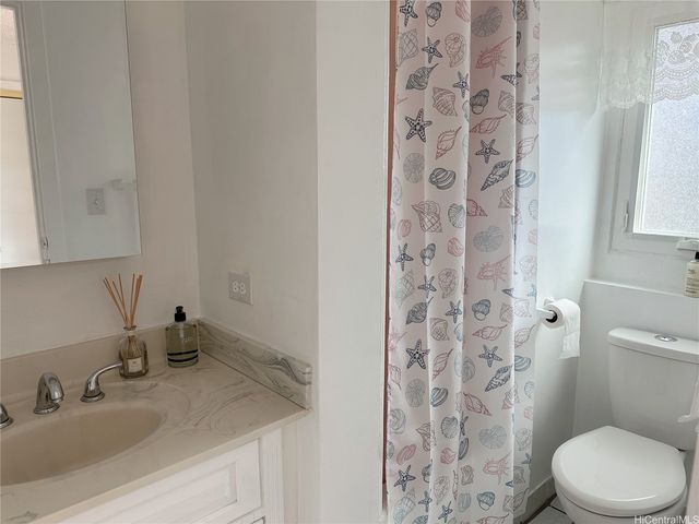 303 Liliuokalani Avenue 904, Honolulu, HI 96815