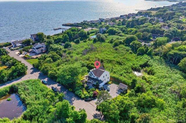 266 Clinton Avenue, East Patchogue, NY 11772