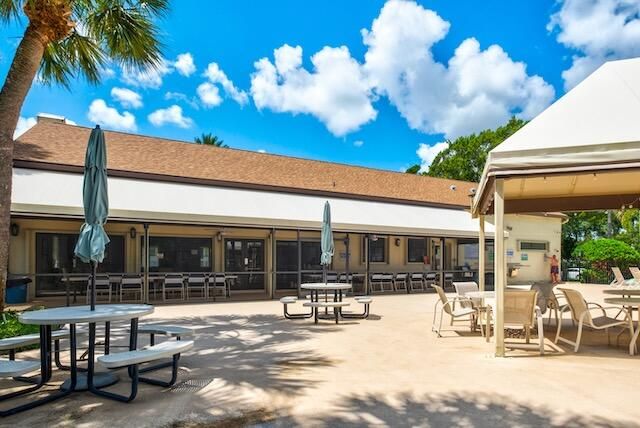 3233 Perimeter Drive 2511, Greenacres, FL 33467