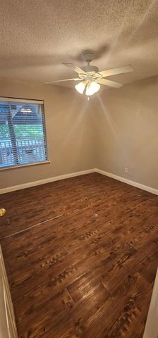 7711 Del Glen Lane, Houston, TX 77072