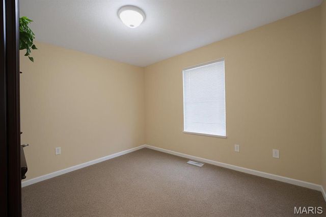 984 Northwestern Avenue, Fairview Heights, IL 62208