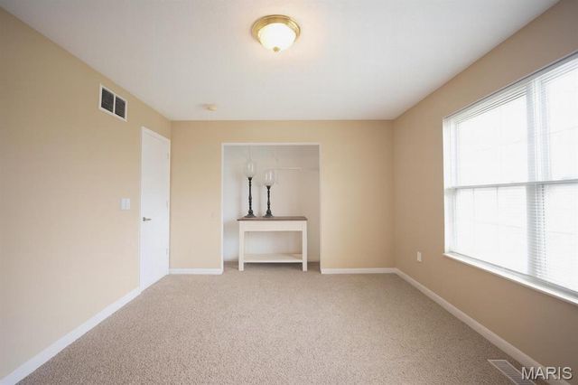 984 Northwestern Avenue, Fairview Heights, IL 62208