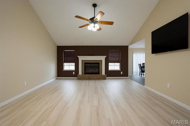 984 Northwestern Avenue, Fairview Heights, IL 62208