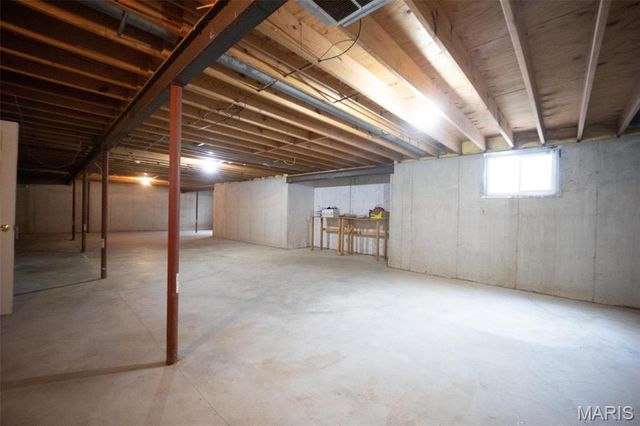 984 Northwestern Avenue, Fairview Heights, IL 62208