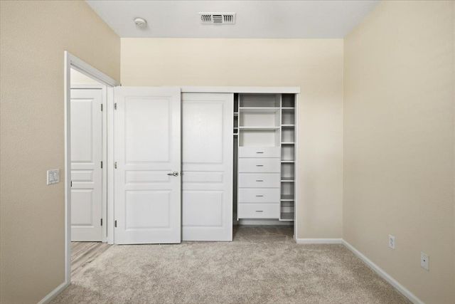1227 Overland Ln, Lincoln, CA 95648