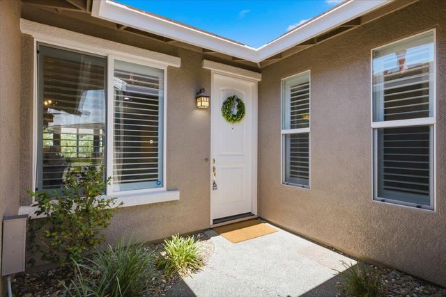 1227 Overland Ln, Lincoln, CA 95648