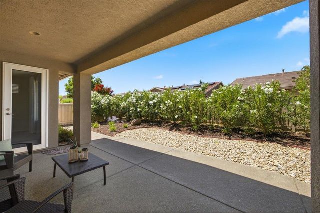 1227 Overland Ln, Lincoln, CA 95648