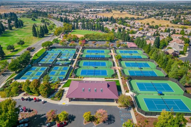 1227 Overland Ln, Lincoln, CA 95648