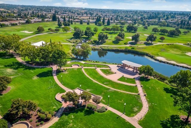 1227 Overland Ln, Lincoln, CA 95648
