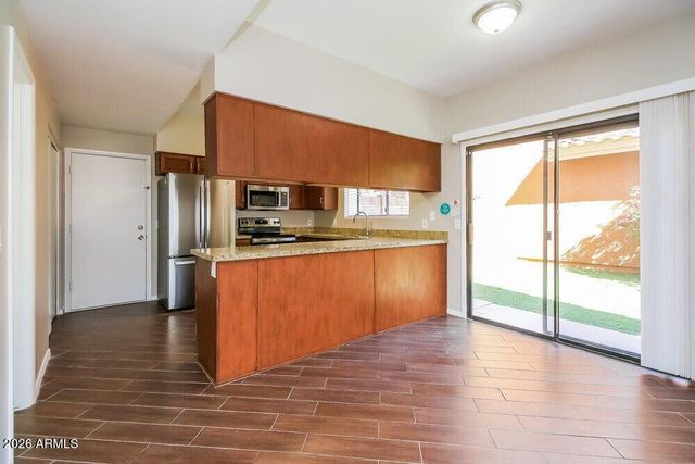 48 W Melody Avenue, Gilbert, AZ 85233