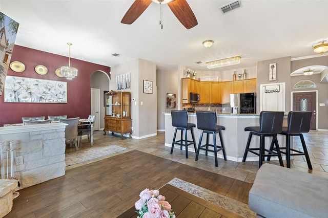 1338 Star Meadow DR, Kyle, TX 78640