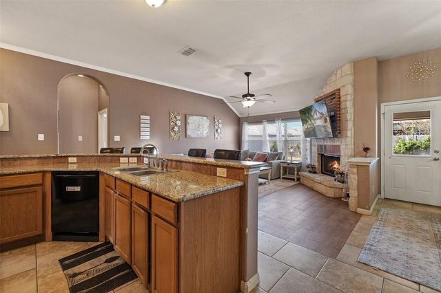 1338 Star Meadow DR, Kyle, TX 78640