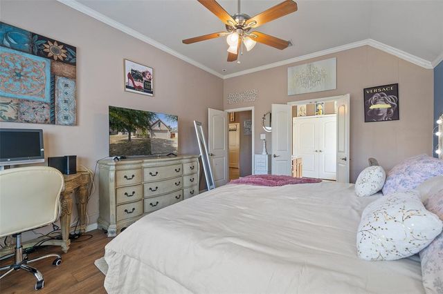 1338 Star Meadow DR, Kyle, TX 78640