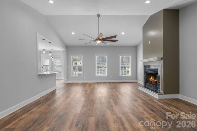 79 Mill Pond Way, Hendersonville, NC 28791