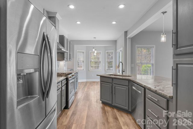79 Mill Pond Way, Hendersonville, NC 28791