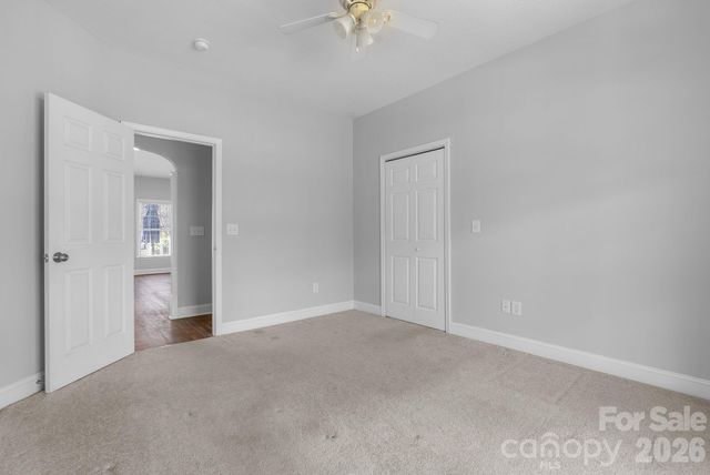 79 Mill Pond Way, Hendersonville, NC 28791