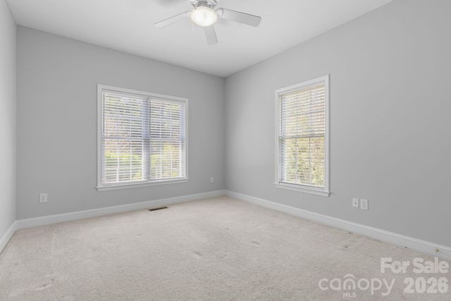 79 Mill Pond Way, Hendersonville, NC 28791