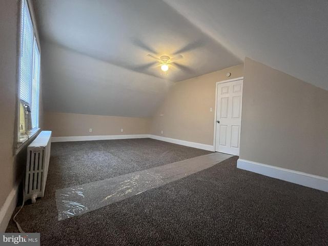 27 ROBERTA AVE, Collingdale, PA 19023