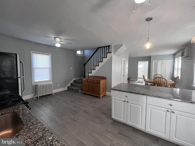 27 ROBERTA AVE, Collingdale, PA 19023