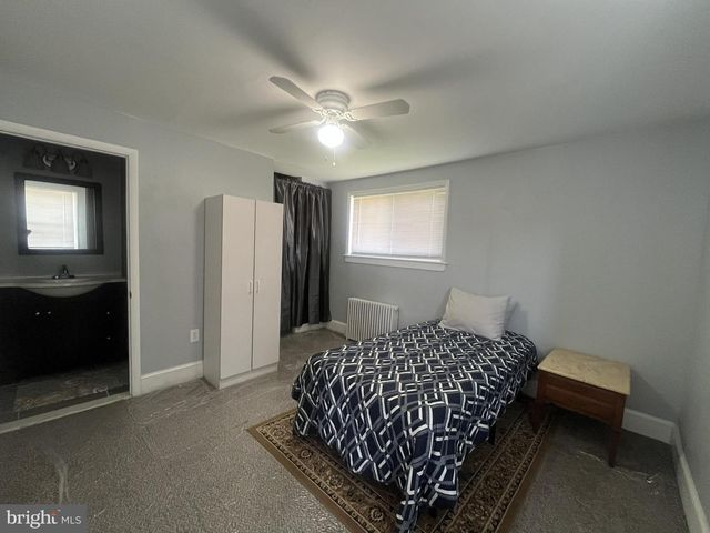 27 ROBERTA AVE, Collingdale, PA 19023