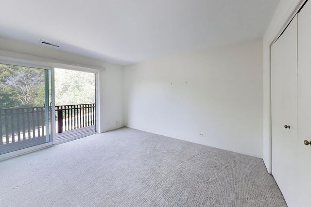1845 Tanglewood Drive 3D, Glenview, IL 60025