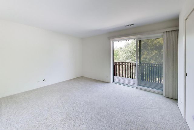 1845 Tanglewood Drive 3D, Glenview, IL 60025