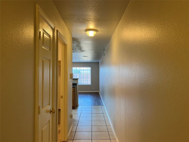 4027 Preferred Place, Dallas, TX 75237