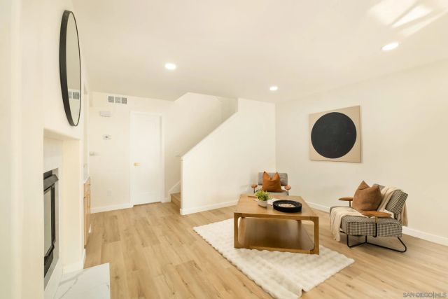 6759 Paseo Del Vista, Carlsbad, CA 92009