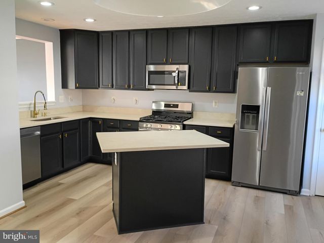 9707 SELFRIDGE RD, Baltimore, MD 21220