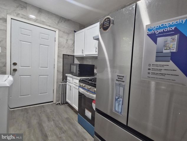 807 W 7TH ST, Chester, PA 19013