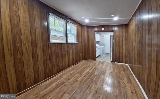 807 W 7TH ST, Chester, PA 19013